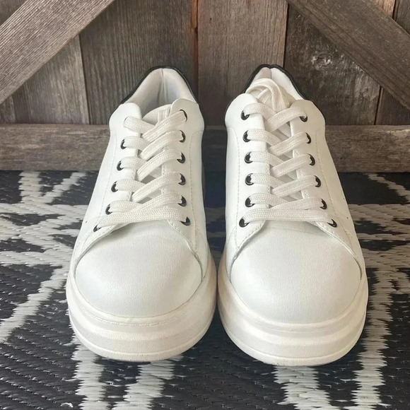 Steve Madden  | Zolla Platform Sneaker - Picture 6 of 13